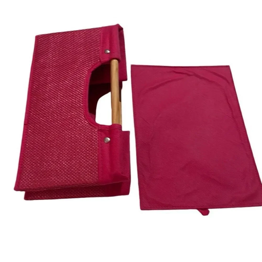 Unbranded pink foldable